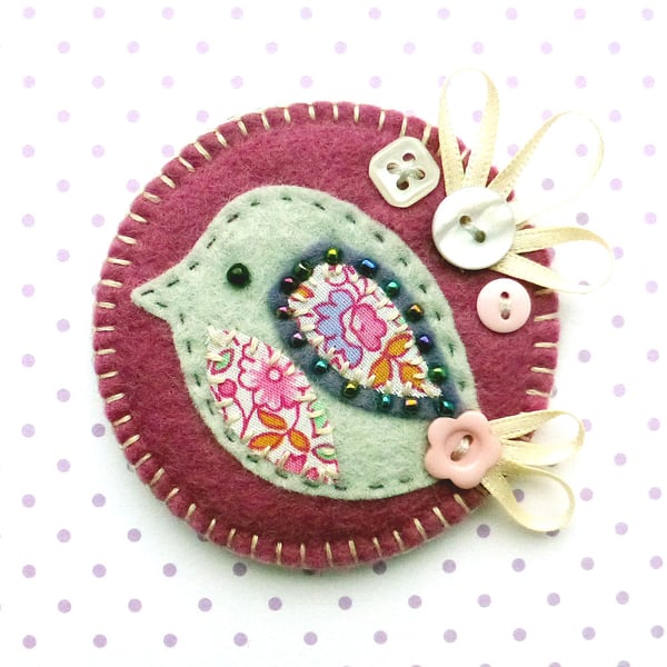 Sale! Felt Bird Brooch 