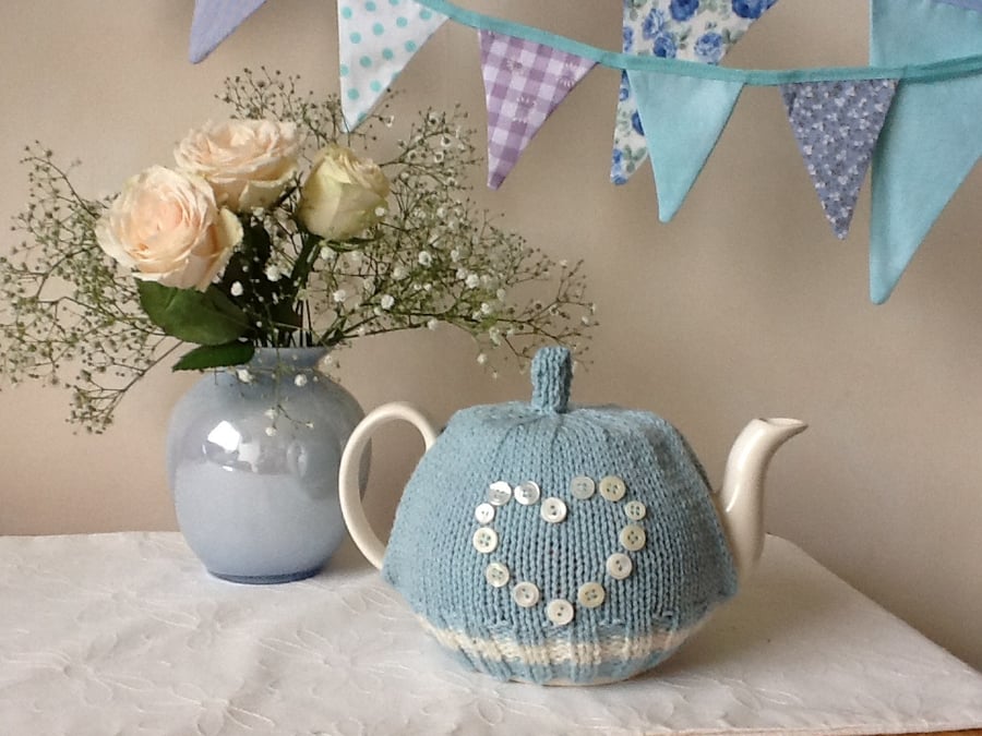Duck egg blue heart Tea Cosy- fits a 4 cup pot, gift for Mother's Day