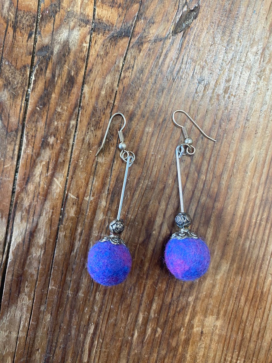  Felt Earrings. (722)