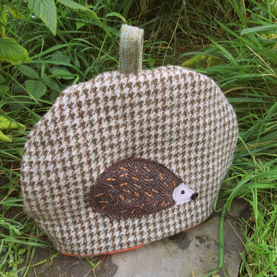 Hedgehog. A tactile wool tea cosy. Size medium, made to fit a 3 - 4 cup teapot.