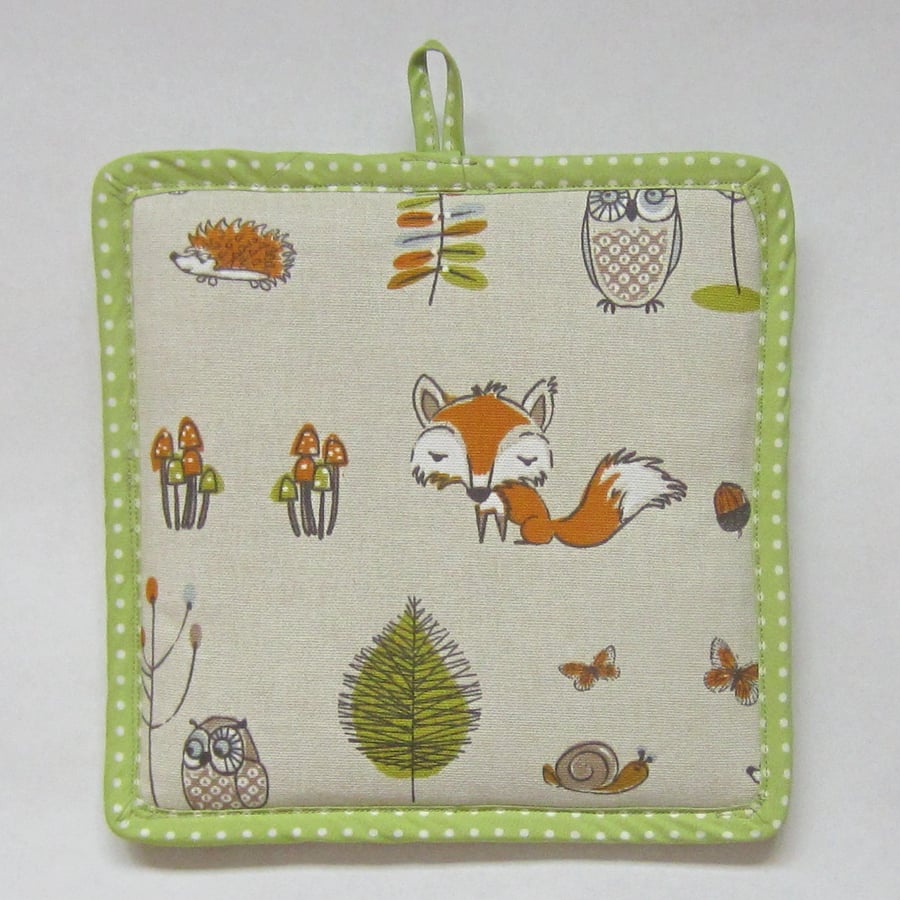 SALE Woodland Life Padded Pot Holder 