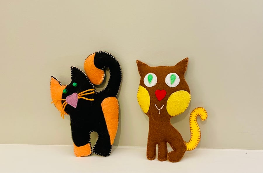 Felt cat home decor