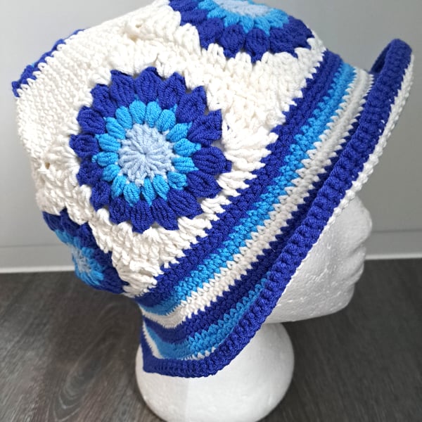 Granny square sunflower sun hat - Blue & white Free P&P