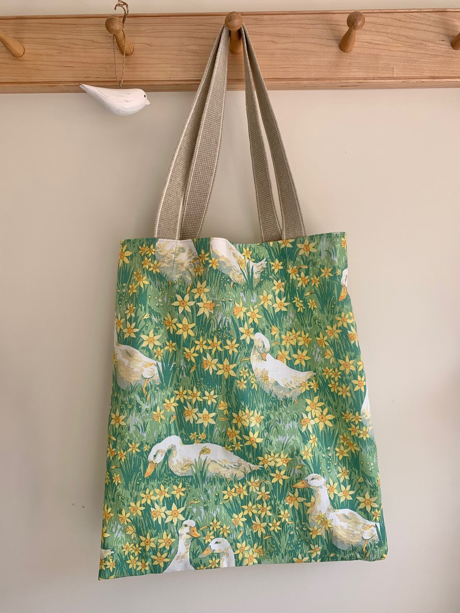 Laura Ashley Geese Tote bag
