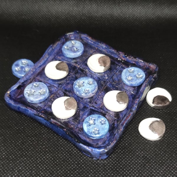 Moon & Stars Tic Tac Toe 