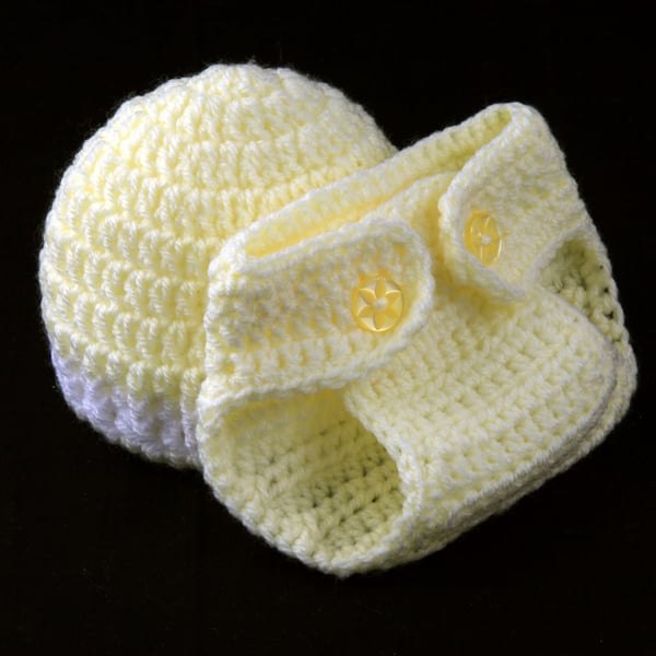 Handmade Baby Beanie Hat and Diaper Cover Gift Set