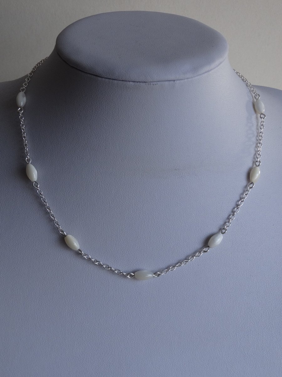 Mother of Pearl chain necklace