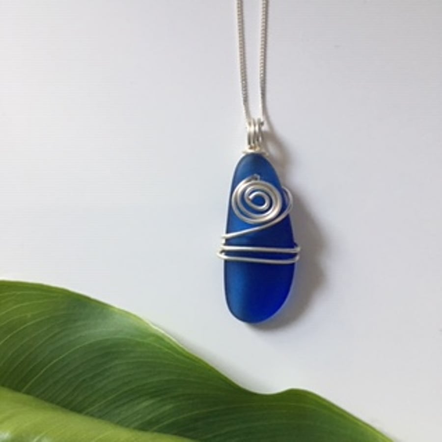 SOLD—-Blue Seaglass pendant