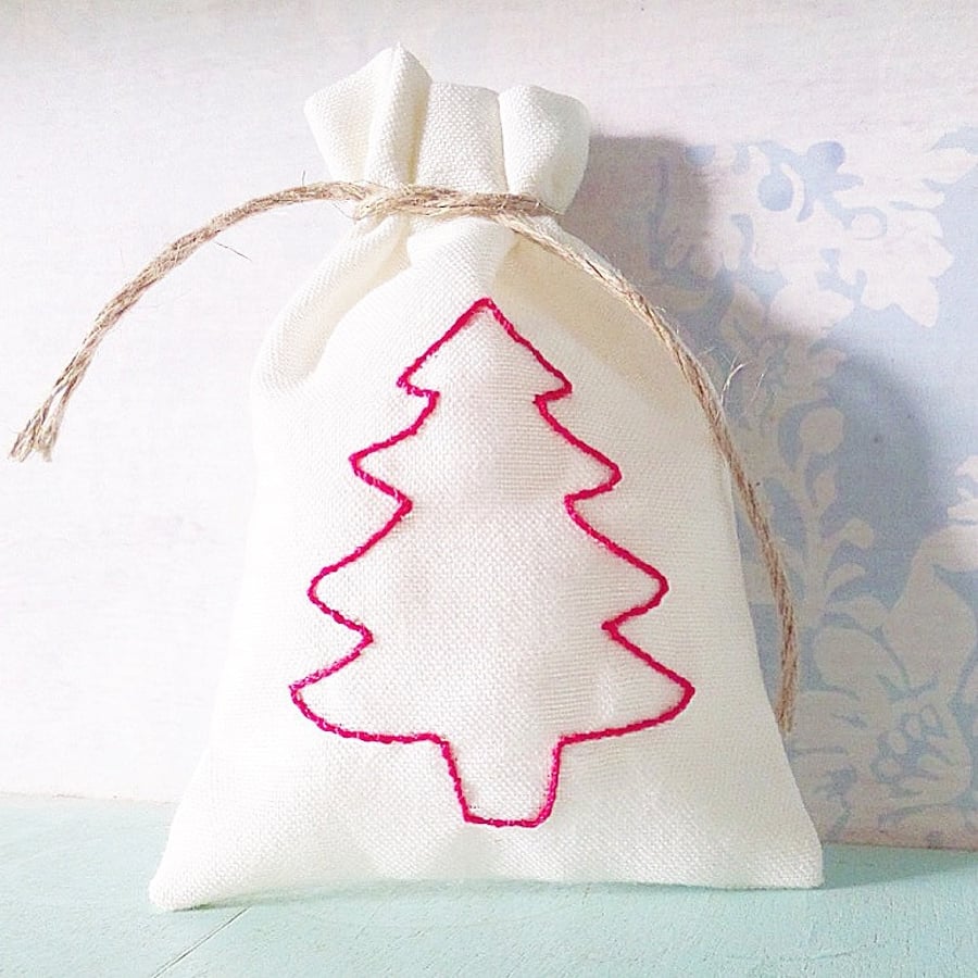 Reusable Gift Bag. Keepsake Bag. Ring Bag. Embroidered Bag. Christmas Gift.