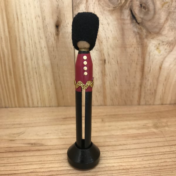  Soldier Welly Peg. (370)