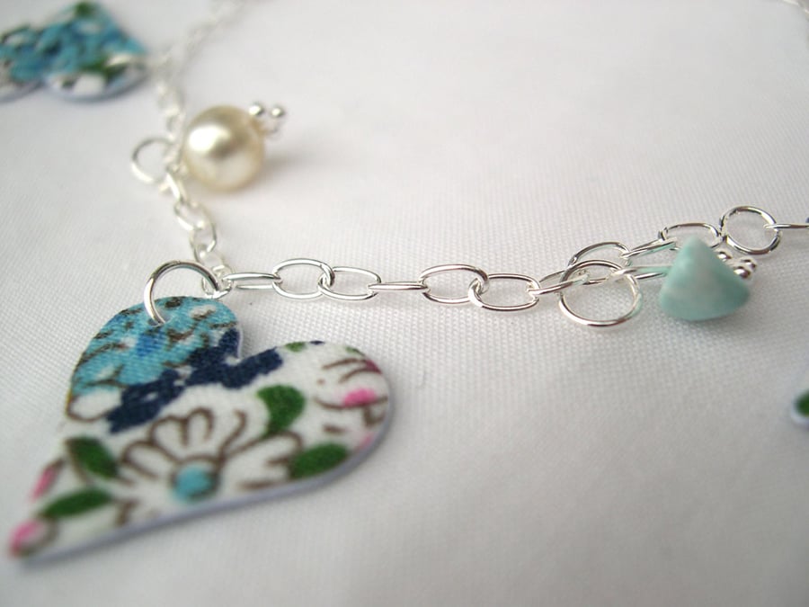 Sterling Silver Hardened Fabric Floral Ditsy Charm Bracelet with Natural Pearls