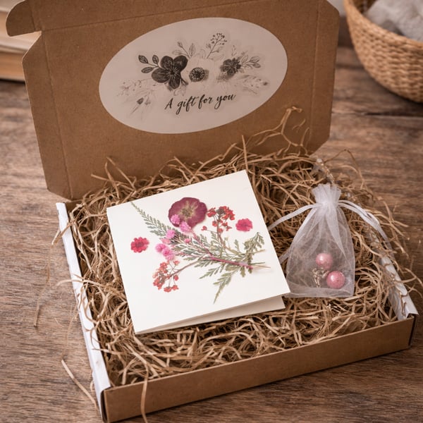 Valentine  eco gift set with dried flowers