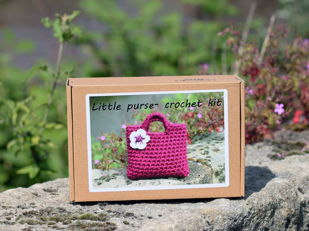 Beginner Crochet Kit, Little Flower Bag, DIY Craft