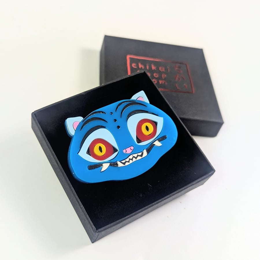 Huntrix Kpop Demon Hunters tiger brooch acrylic, derpy tiger, korean anime