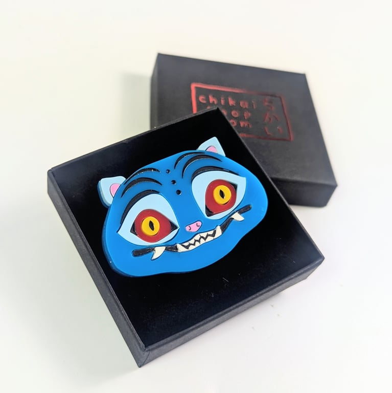 Huntrix Kpop Demon Hunters tiger brooch acrylic, derpy tiger, korean anime