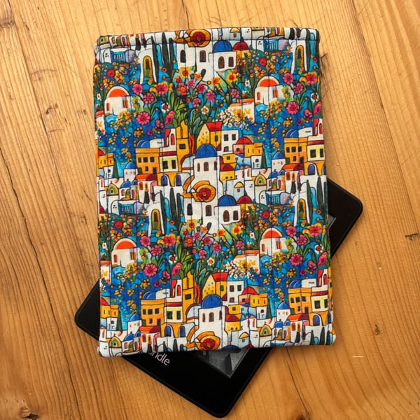 Mediterranean Village Style Quilted Fabric Kindle Sleeve For 6" Paperwhite