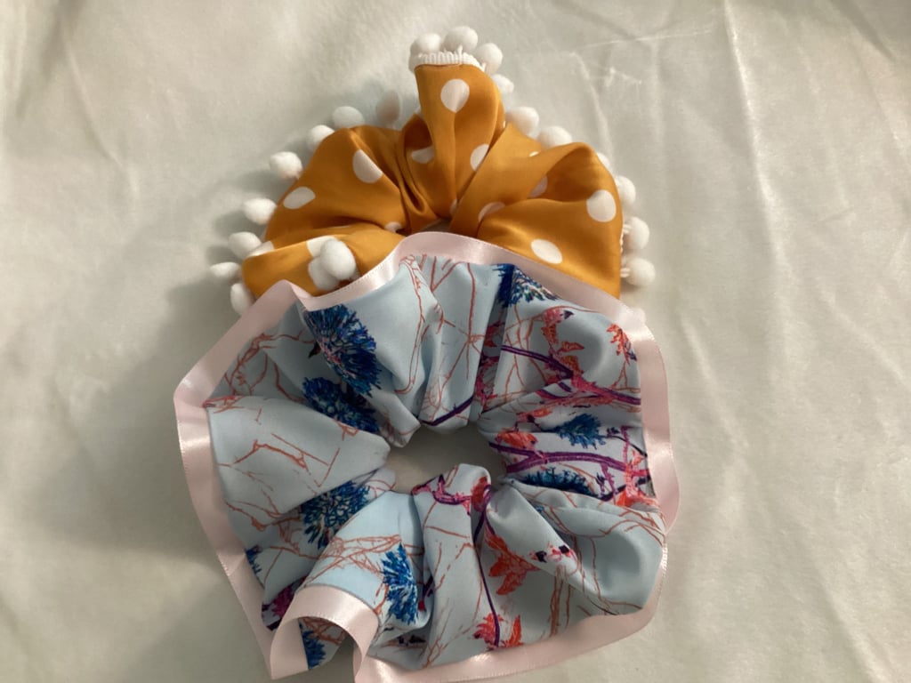 Scrunchies, Pom Pom , polka dot 