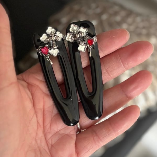 2 x gothic double cross hair clip slides 