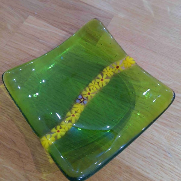 Fused glass dish 10cm Transparent green & yellow flowers