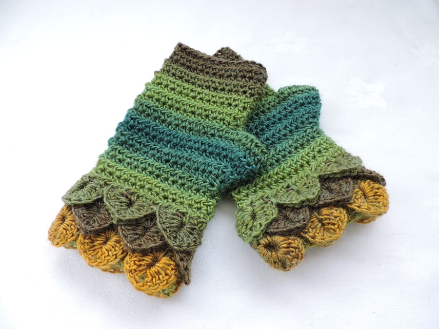 Crochet Wrist Warmers Fingerless Mitts Fancy Cuffs Mustard and Green