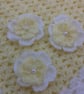 New born baby girl crochet blanket and hat with flowers and pearls - Image 5