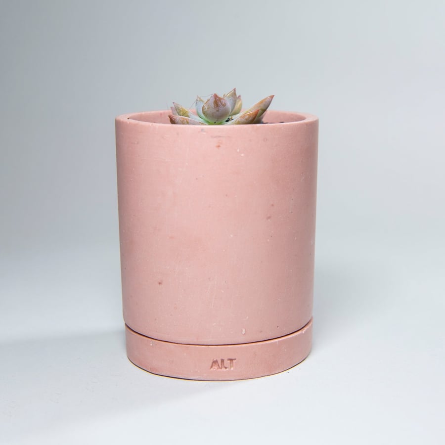 Plant Pot Jesmonite concrete Pink, Indoor Planter with Drainage holes & tray