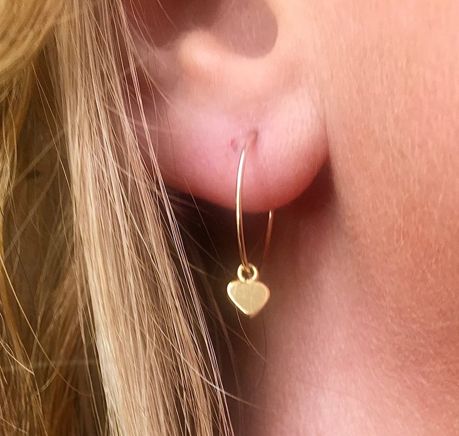 14K Gold Fill Heart Hoop Earrings 