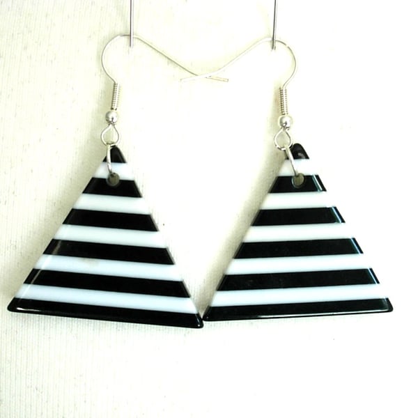 Earrings - Retro 60's Style