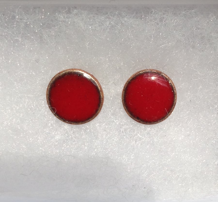 Round stud earrings - 9mm - Enamelled with sterling silver post