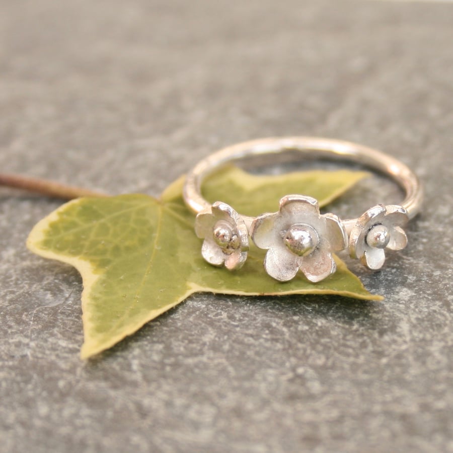 Sterling silver triple flower ring
