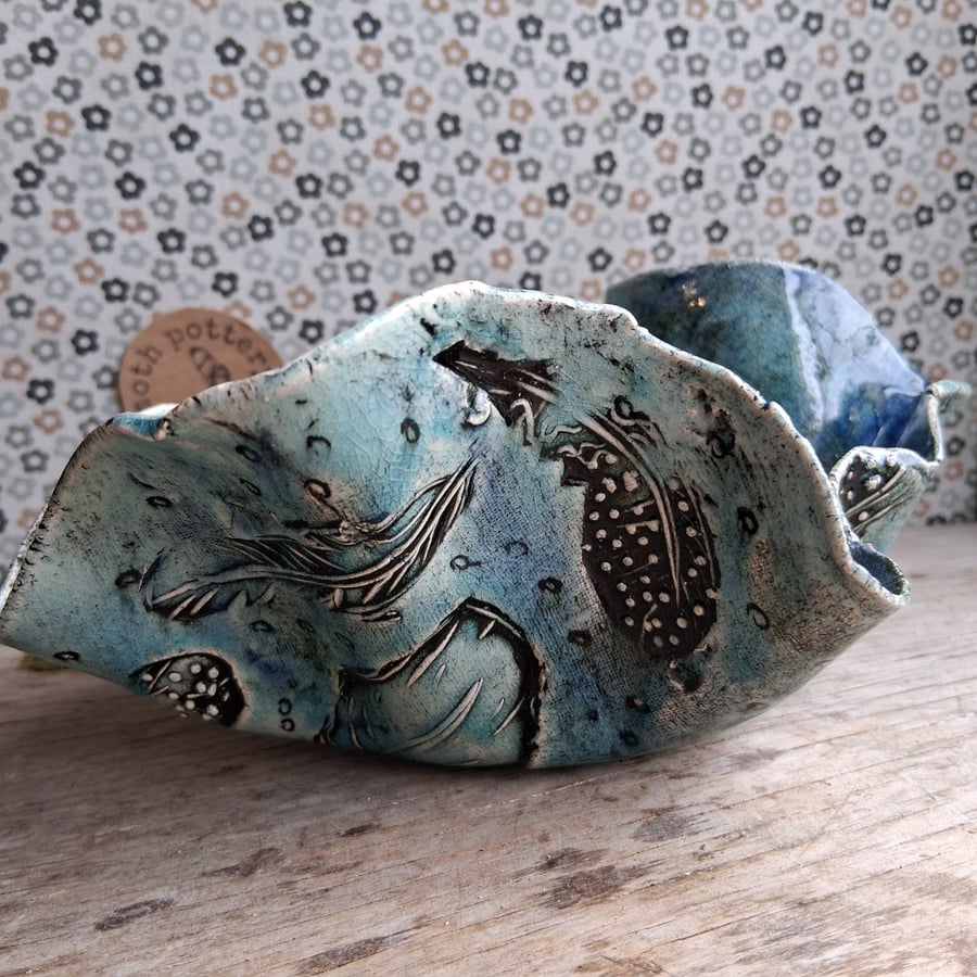 large feather fluted bowl dish ceramic handmade stoneware in turquoise