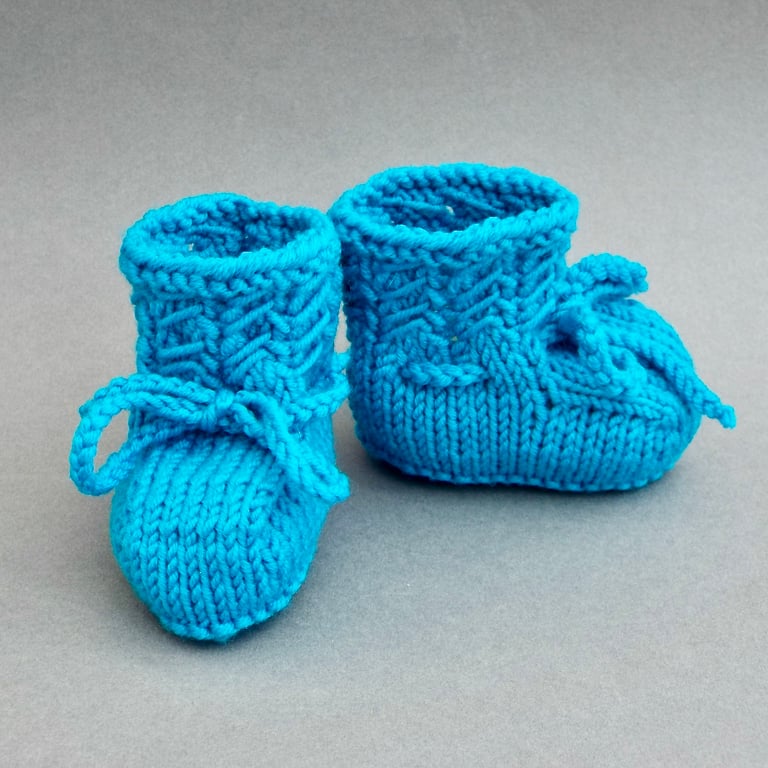 Merino wool baby booties, Newborn gift