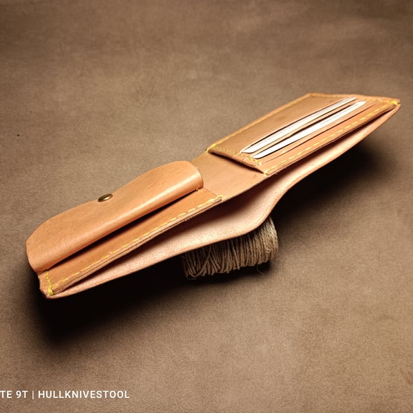 Natural Colour Leather Bifold Wallet 