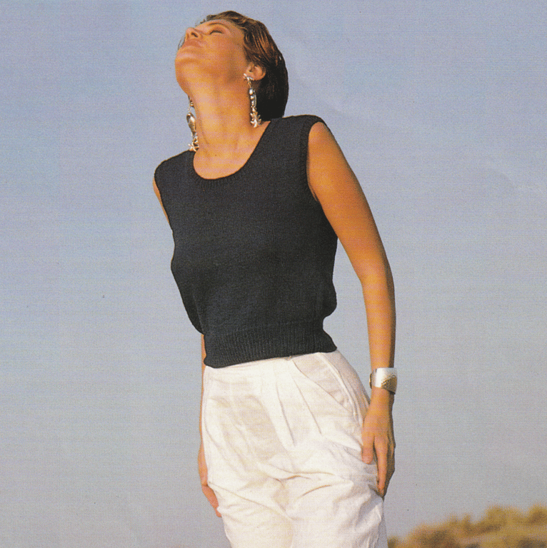VINTAGE KNITTING PATTERN Ladies Navy Jaeger Vest