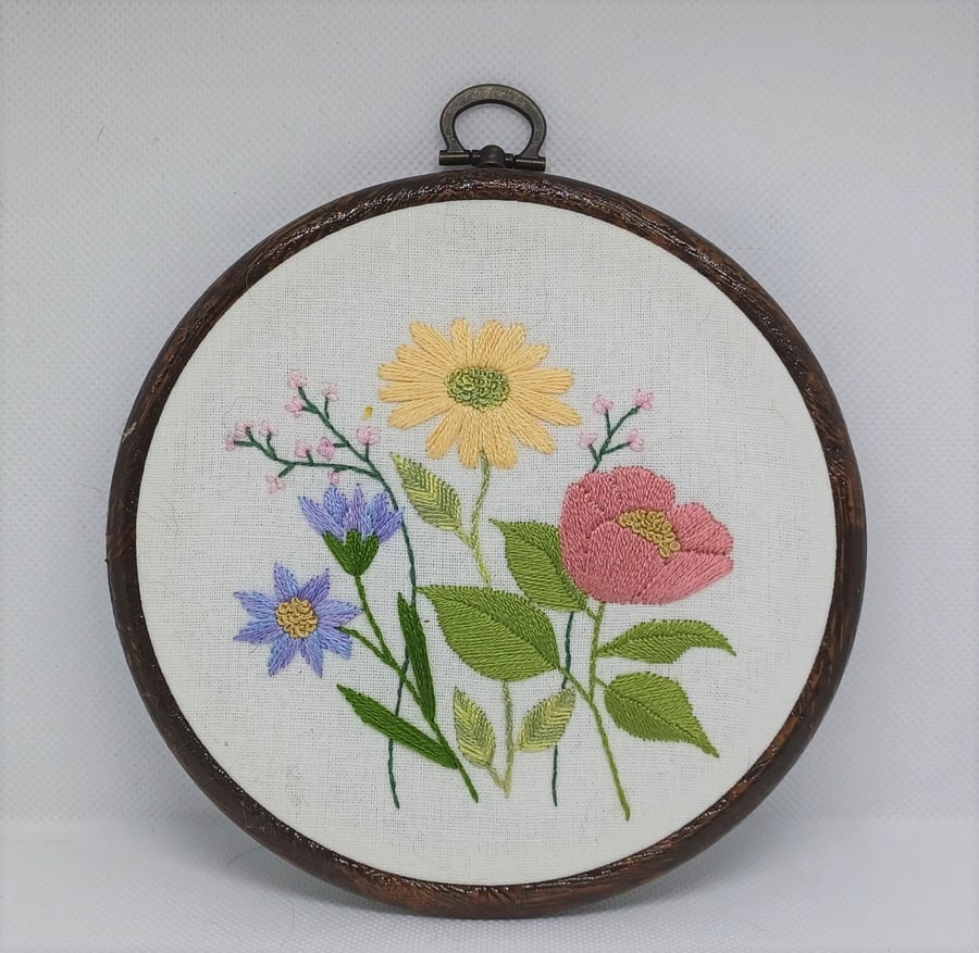 Wildflower Embroidery, Hand Embroidery Hoop, Spring Flowers, Gift for Mother, Fl
