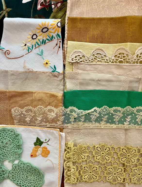No.11 Vintage and Plant-Dyed Textile Fabric Inspiration Pack