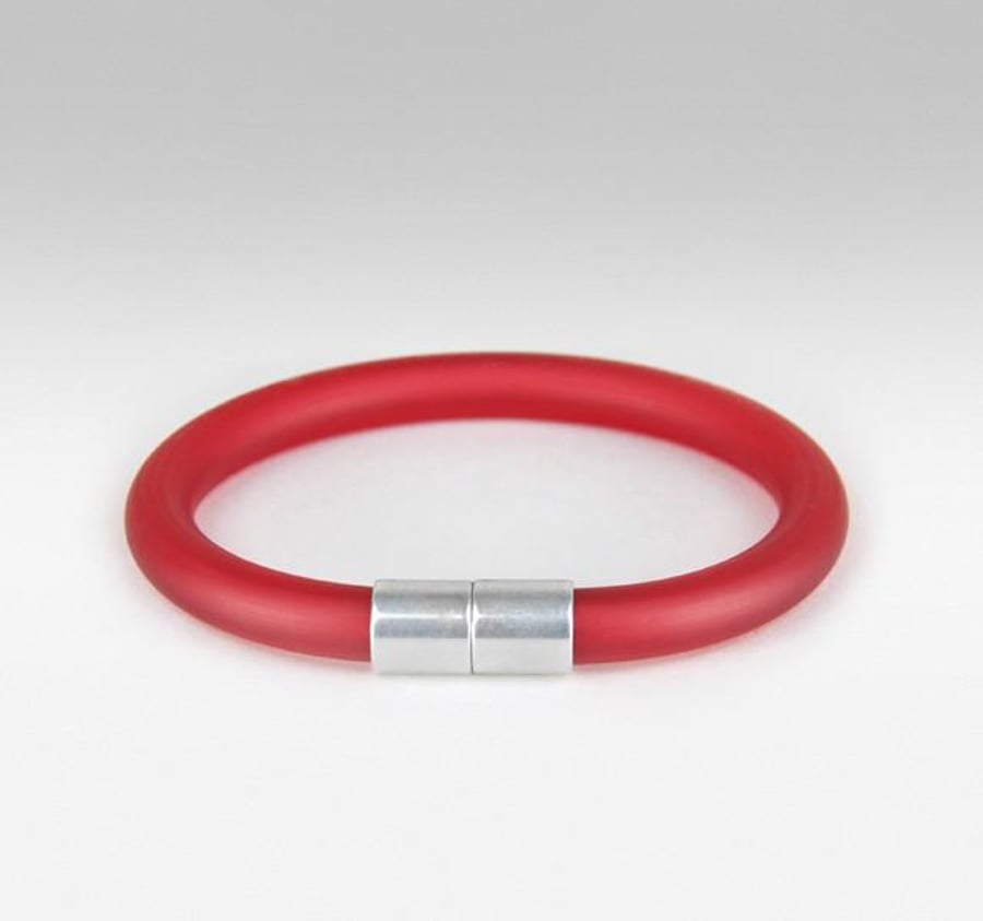 Click Bangle - Red