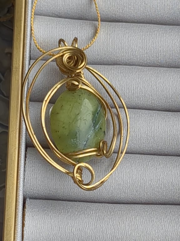 Green jasper in 14ct gold filled wire pendant 