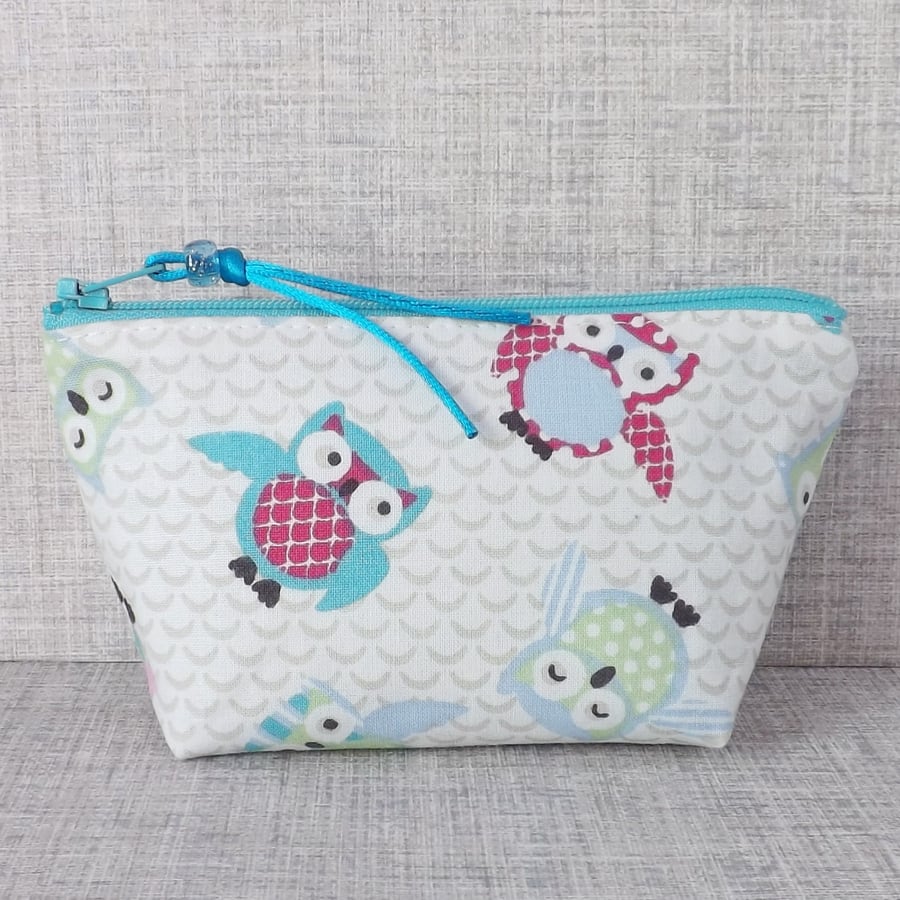 Owl make up bag, zipped pouch, cosmetic bag, SALE