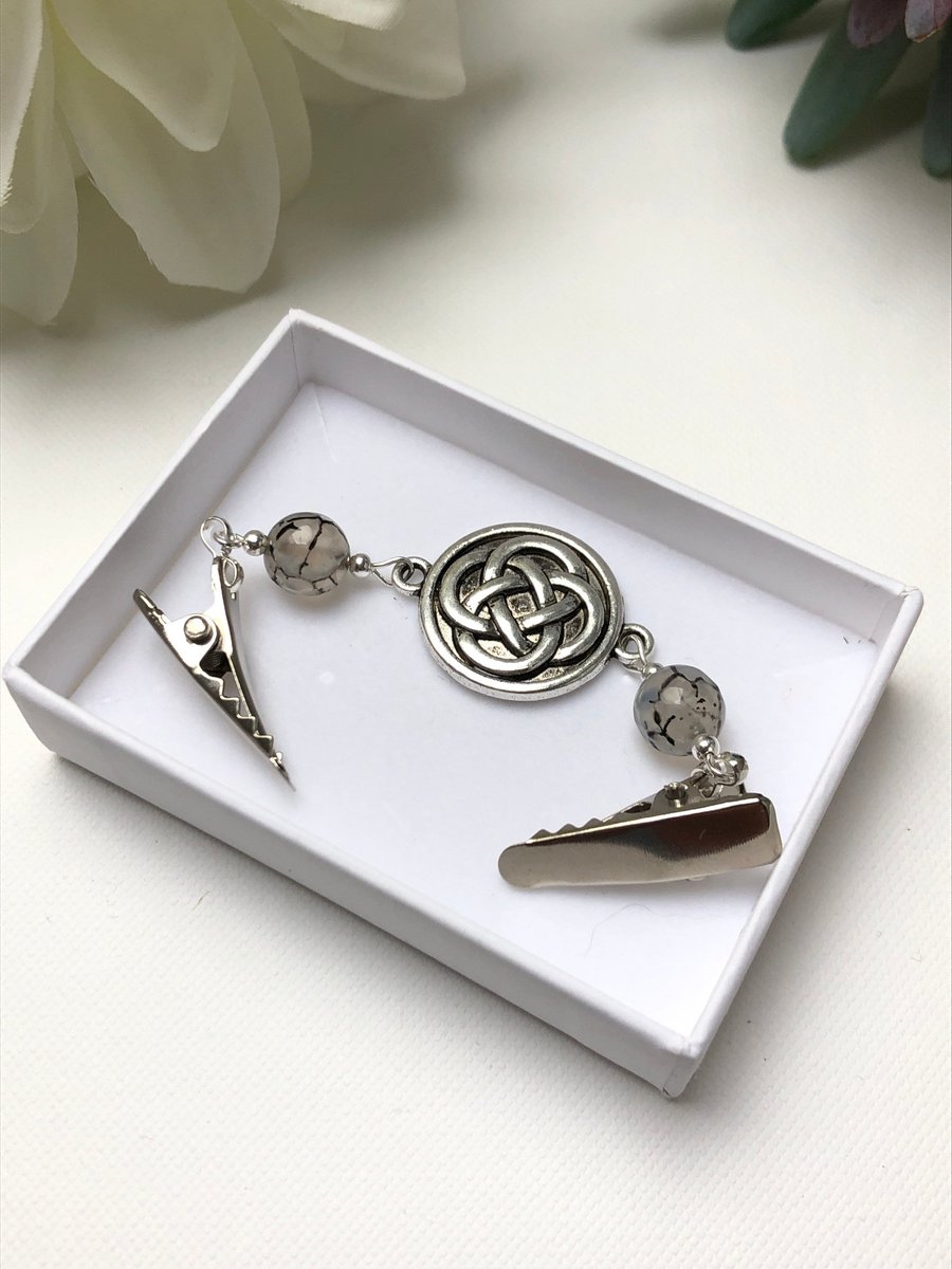 Sweater Clip - Dragon Agate Celtic Knot Cardigan Clip Shawl Fastener UK Made - F