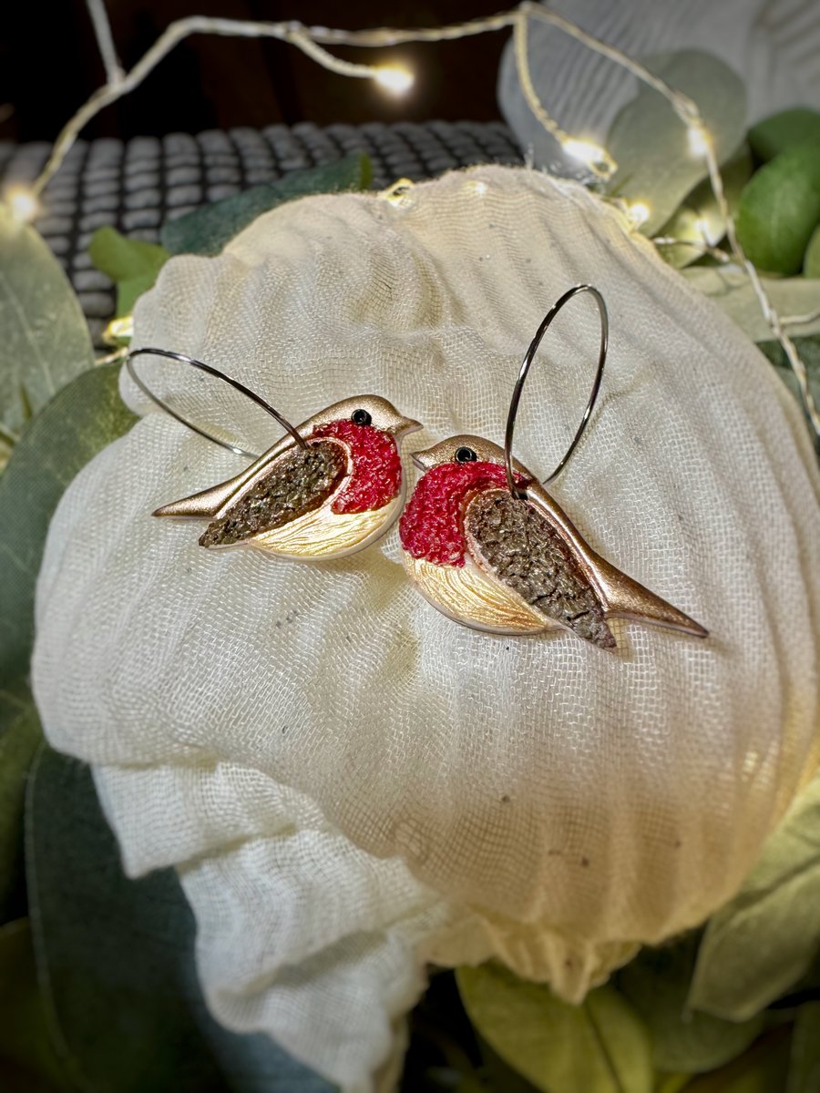 Christmas Robin on Hoop Earrings