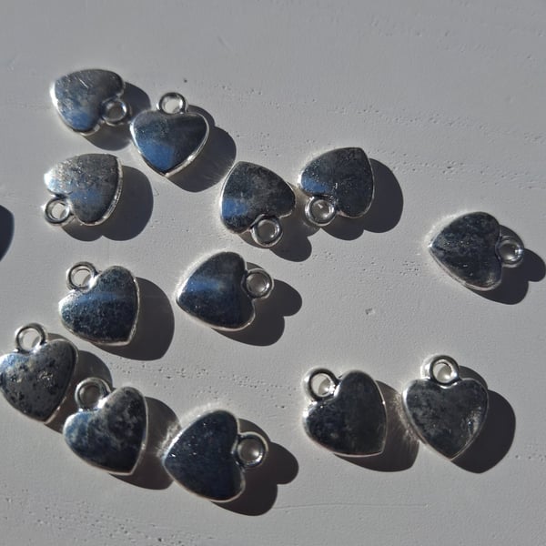 95 x Tibetan Antique Silver Solid 12 x 10mm Heart Charms