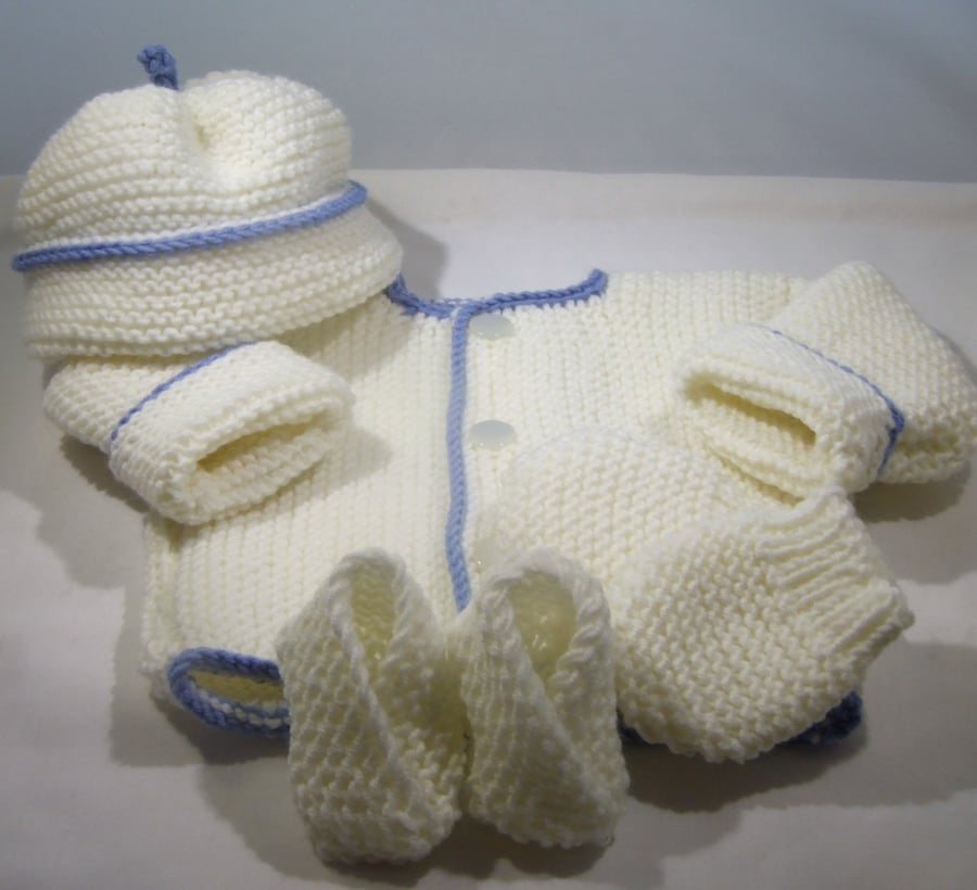 Premmie set in merino hand knitted - Folksy