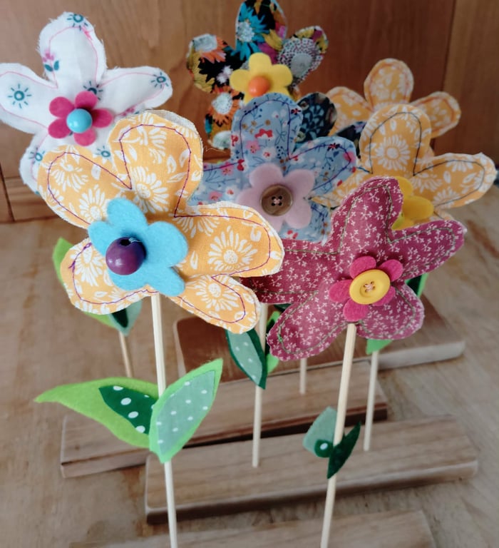 Fabric flower couple