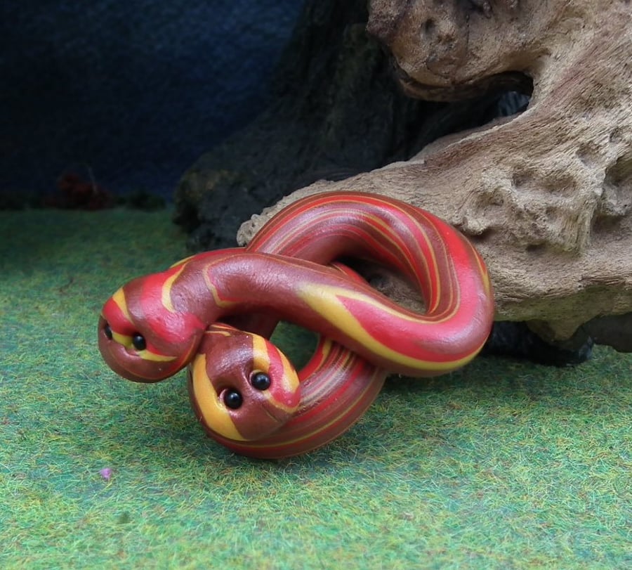 Spring Sale ... Celtic Conundrum Snakes 'heads-no-tails' OOAK Sculpt
