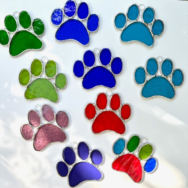 Stained Glass Dog Paw Print Suncatcher - Handmade Hanging Window Decoration 