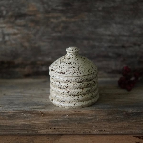 Lidded Jar- Honey Pot- Jam Jar