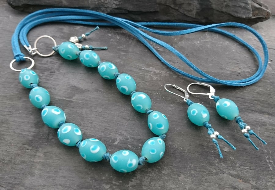 Spotty teal bead and faux suede necklace and earrings set