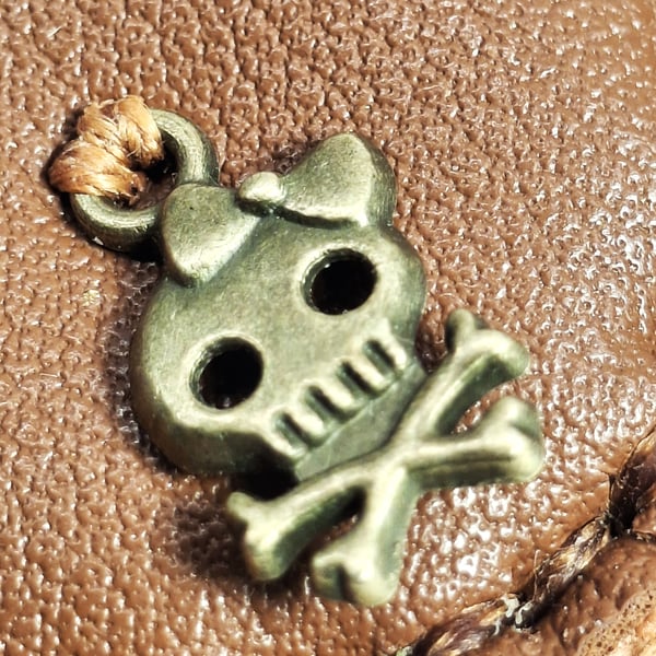 Brown Leather Hand Stiched Keyring  Small skull and crossbone.  FREE Postage
