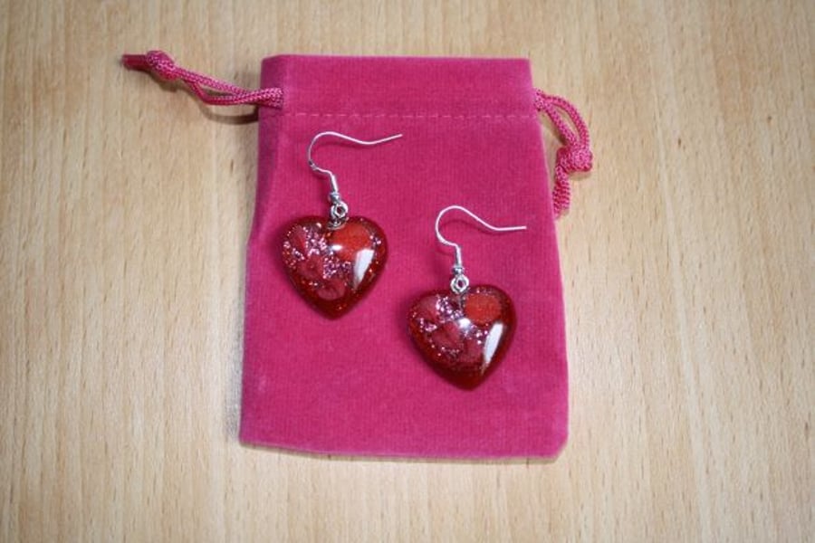 Red hearts earrings